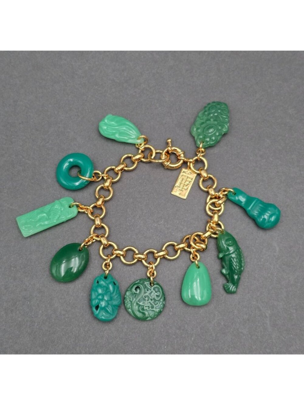 Elizabeth Taylor Avon Faux Jade Charm Bracelet 22K Gold Plated Asian Lucite 90s
